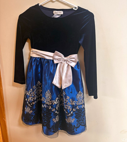 Rare too girls velvet - girls,