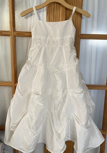 White ruffled flower girl - white,