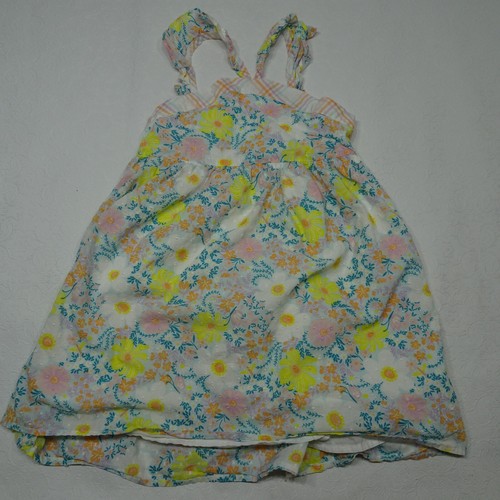 Cupcakes and cashmere - cashmere, girls